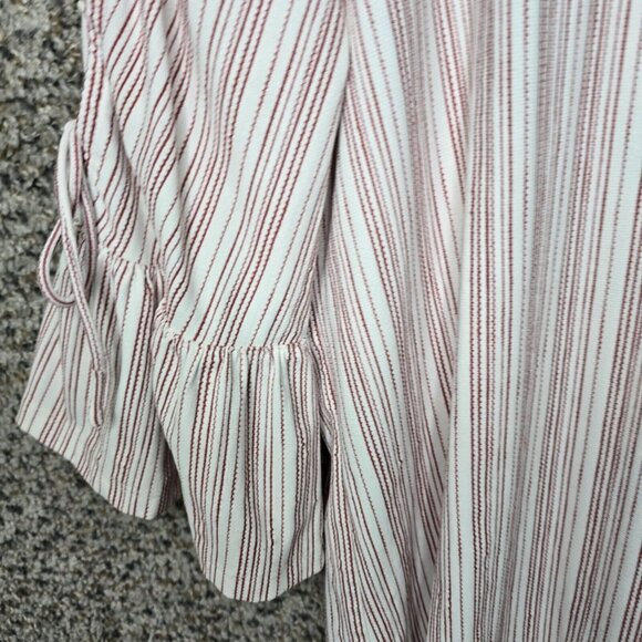 Lucky Brand Top Womens Small Mauve Striped Cold Shoulder Stretch Tee Casual - Picture 3 of 7